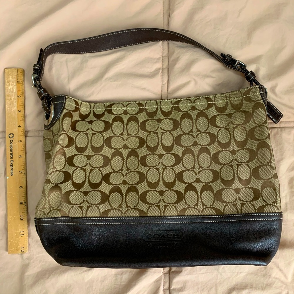 Coach Authentic Leather-Brown E061-2156